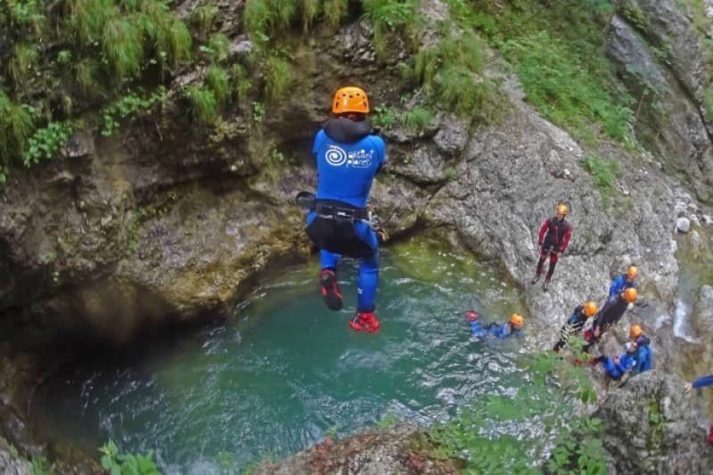 Soteskanje / Canyoning v čudovitem Sušcu